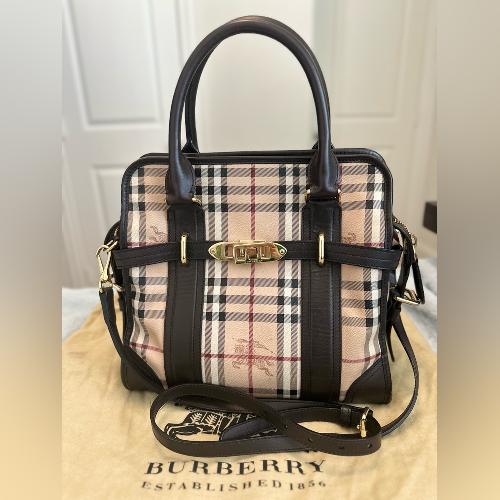 Burberry Shoulder / Crossbody Bag